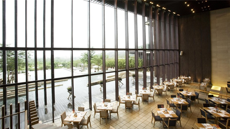 酒店局部餐廳空間設(shè)計實景圖