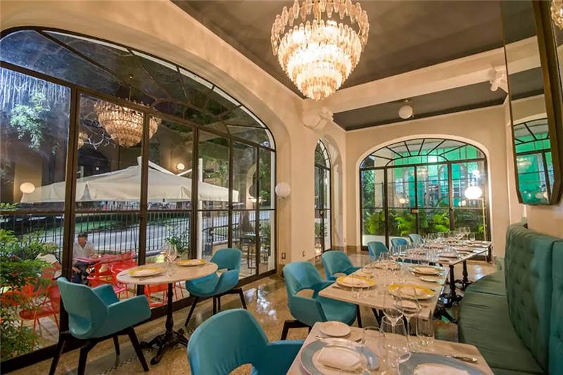 酒店餐廳設(shè)計實景圖 酒店餐廳設(shè)計實景圖