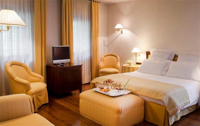 酒店客房空間 酒店客房空間