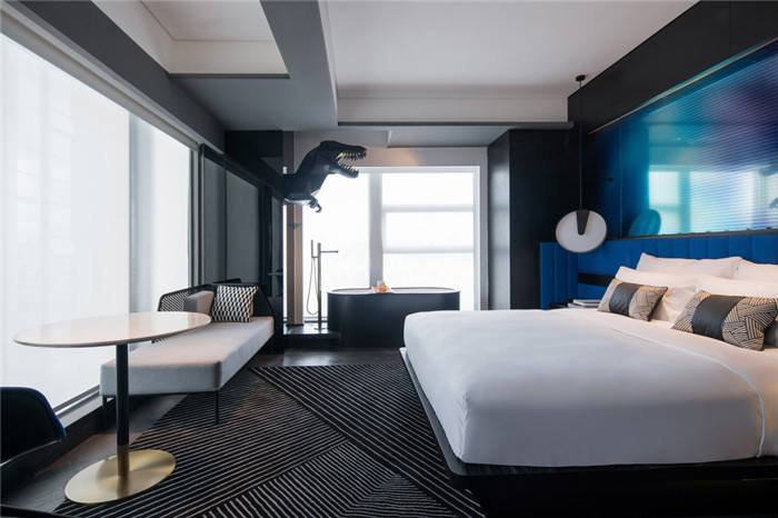 繁華商圈里針對年輕人的藝術(shù)精品酒店主題客房設(shè)計(jì)方案賞析