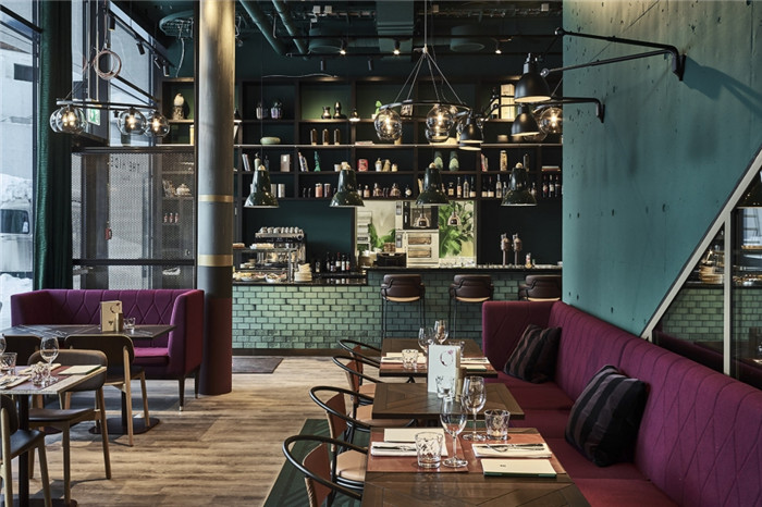 傳統(tǒng)阿爾卑斯山度假酒店設(shè)計(jì)的現(xiàn)代風(fēng)格演繹 傳統(tǒng)阿爾卑斯山度假酒店設(shè)計(jì)的現(xiàn)代風(fēng)格演繹