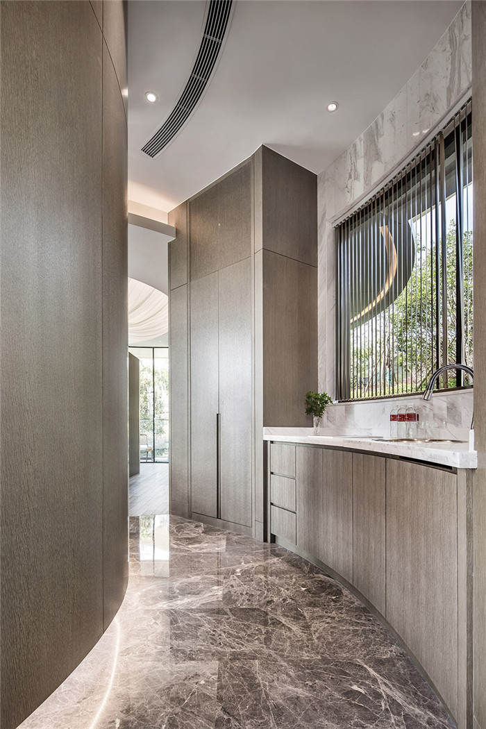 春風(fēng)十里帳篷酒店衛(wèi)生間設(shè)計方案