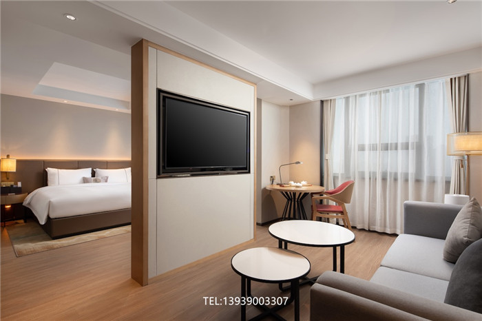 老式景區(qū)酒店改成民宿  回歸自然的山語民宿設(shè)計賞析