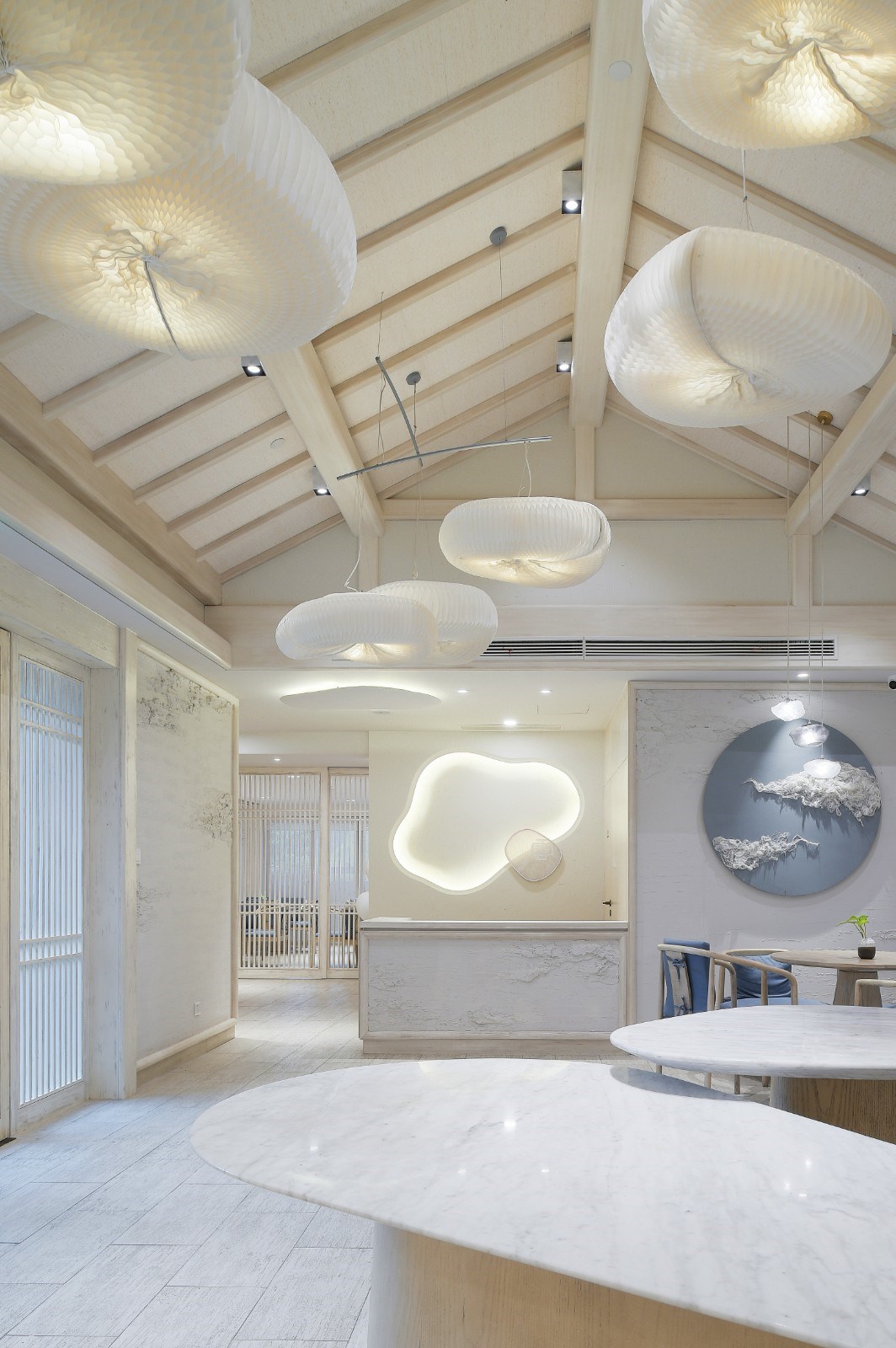 疫情后周邊游興起   中國(guó)酒店業(yè)復(fù)蘇幾何？