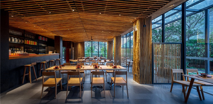 主打自然生態(tài)的廣東璞驛酒店餐廳設(shè)計方案賞析 主打自然生態(tài)的廣東璞驛酒店餐廳設(shè)計方案賞析