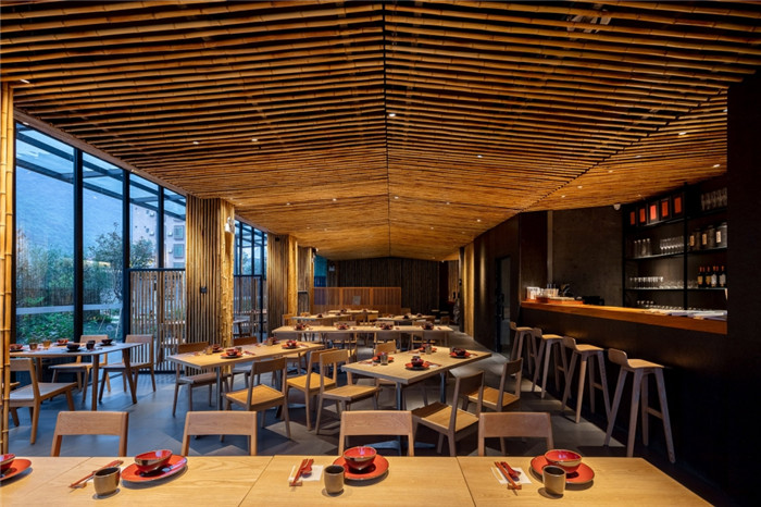 主打自然生態(tài)的廣東璞驛酒店餐廳設(shè)計方案賞析 主打自然生態(tài)的廣東璞驛酒店餐廳設(shè)計方案賞析