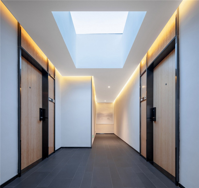 主打自然生態(tài)的廣東璞驛酒店客房走廊設(shè)計方案賞析 主打自然生態(tài)的廣東璞驛酒店客房走廊設(shè)計方案賞析