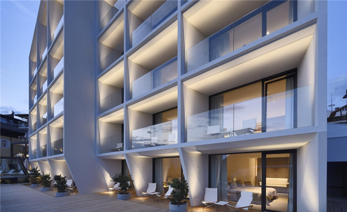 永不過時(shí)的精品酒店設(shè)計(jì)風(fēng)格 Schgaguler酒店外觀設(shè)計(jì)方案 永不過時(shí)的精品酒店設(shè)計(jì)風(fēng)格 Schgaguler酒店外觀設(shè)計(jì)方案