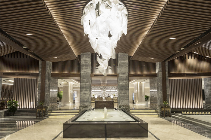 白族文化度假酒店設(shè)計(jì) 大理國際酒店大廳設(shè)計(jì)案例賞析 白族文化度假酒店設(shè)計(jì) 大理國際酒店大廳設(shè)計(jì)案例賞析