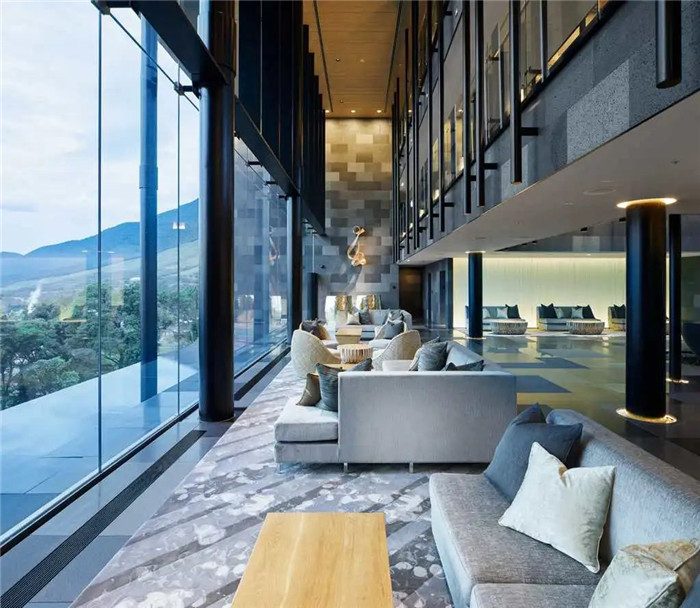 優(yōu)秀戶外溫泉度假酒店設(shè)計推薦：日本ANA洲際酒店大廳休閑區(qū)設(shè)計