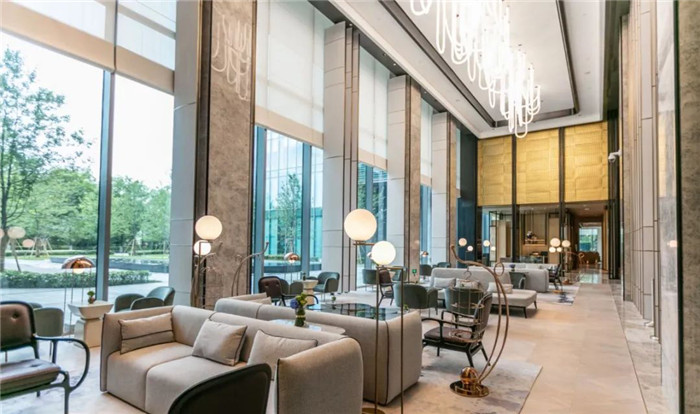 勃朗走進杭州遠洋凱賓斯基酒店 見證百年酒店變遷 勃朗走進杭州遠洋凱賓斯基酒店 見證百年酒店變遷