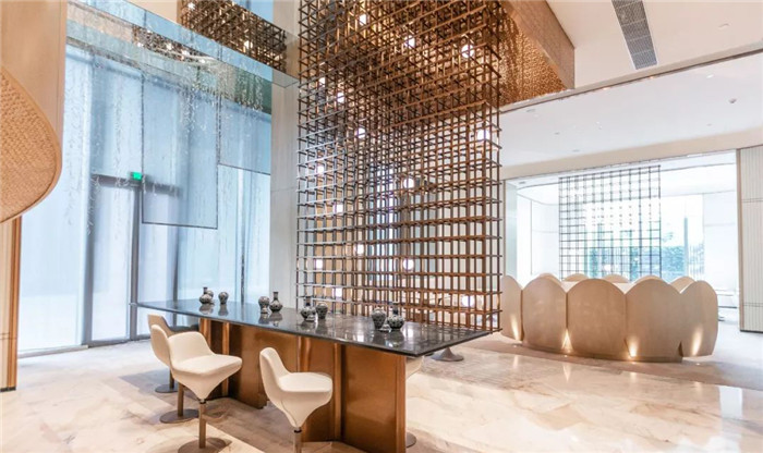 勃朗走進杭州遠洋凱賓斯基酒店 見證百年酒店變遷 勃朗走進杭州遠洋凱賓斯基酒店 見證百年酒店變遷