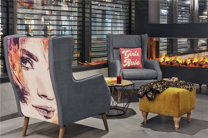 瑞士Moxy酒店設(shè)計(jì) 小而美的潮牌精品酒店設(shè)計(jì)鼻祖 瑞士Moxy酒店設(shè)計(jì) 小而美的潮牌精品酒店設(shè)計(jì)鼻祖