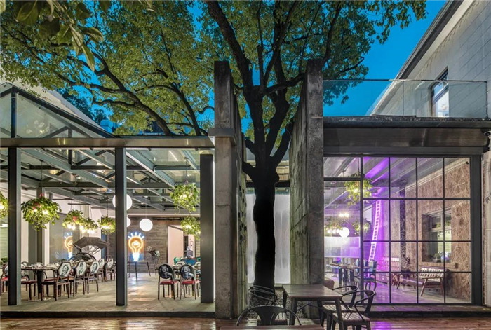 電影跨界酒店  沉浸式電影主題杭州殿影精品酒店餐廳設(shè)計