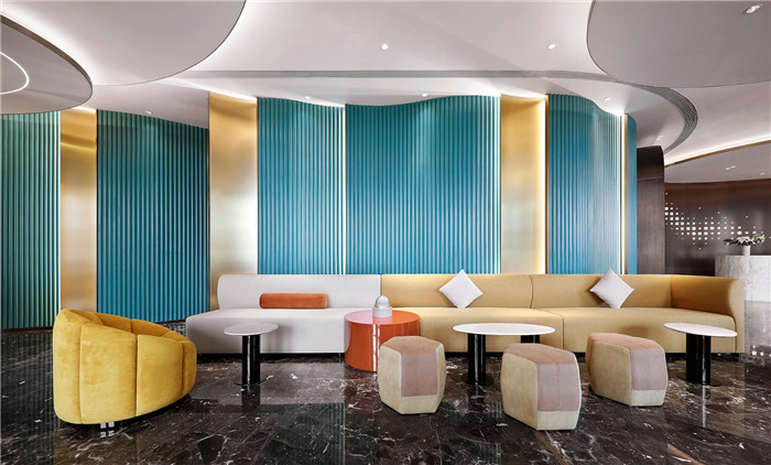 休閑區(qū)裝修設計-以山與海為主題的酒店大堂公區(qū)&餐廳改造設計方案