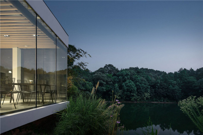 民宿餐廳景觀-極簡(jiǎn)質(zhì)樸的民宿酒店設(shè)計(jì)  只有8間客房也美呆了！