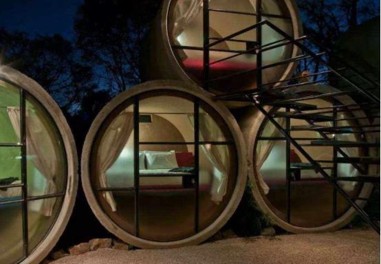 探秘國(guó)外號(hào)稱最窮的水泥管酒店  究竟有何魅力呢？