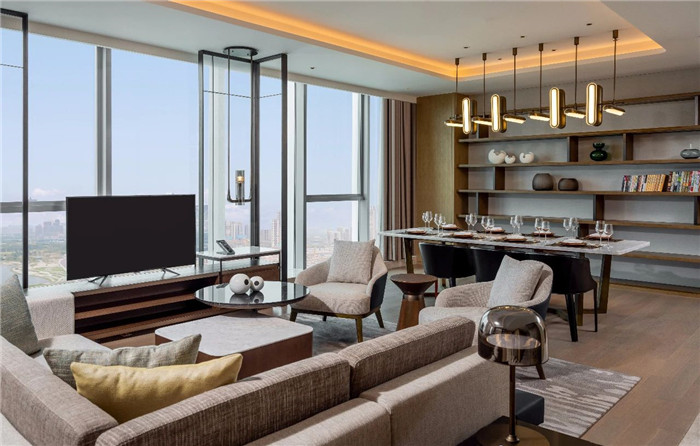 酒店套房客廳設(shè)計(jì)-現(xiàn)代手法演繹西蜀風(fēng)情 四川首家萬怡酒店設(shè)計(jì)賞析 酒店套房客廳設(shè)計(jì)-現(xiàn)代手法演繹西蜀風(fēng)情 四川首家萬怡酒店設(shè)計(jì)賞析