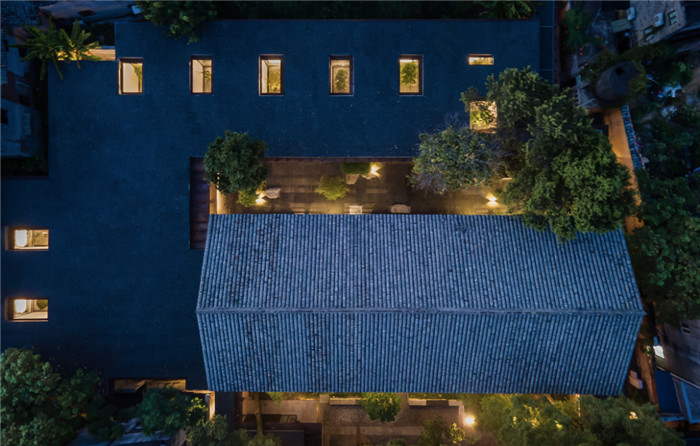 酒店建筑外觀設(shè)計-集書店、咖啡、美術(shù)館于一體的精品酒店設(shè)計方案