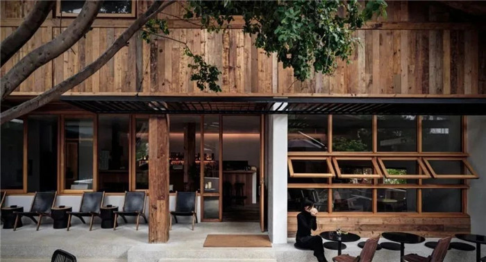 不需要IP的網(wǎng)紅民宿酒店設(shè)計：親近自然與自我