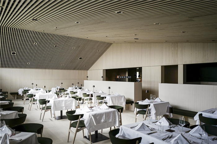 永不過時、簡潔實(shí)用的Milla Montis酒店餐廳設(shè)計(jì)賞析