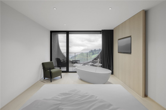 永不過時、簡潔實(shí)用的Milla Montis酒店客房設(shè)計(jì)賞析