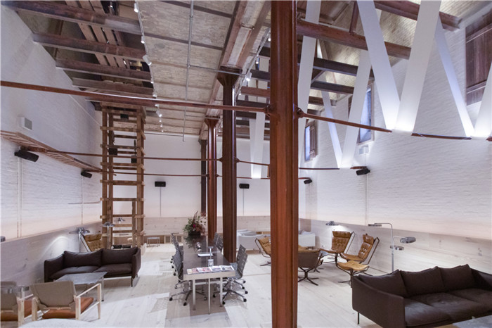 新舊設(shè)計相融合的工業(yè)風(fēng)精品酒店翻新改造設(shè)計方案 新舊設(shè)計相融合的工業(yè)風(fēng)精品酒店翻新改造設(shè)計方案