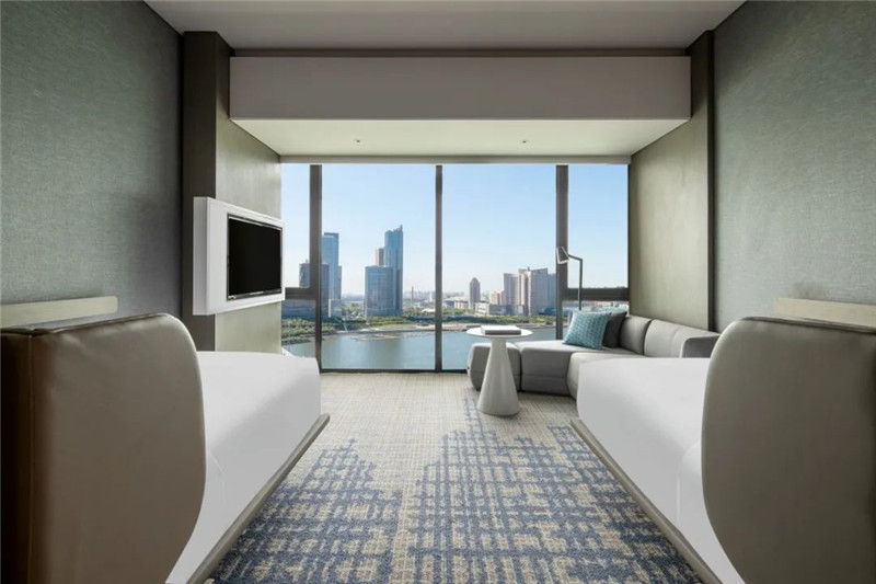 酒店客房設(shè)計(jì)-皇冠假日酒店首家時尚年輕化五星級酒店設(shè)計(jì)賞析