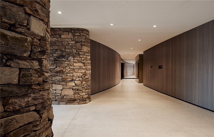 酒店走廊設(shè)計-國外特色度假酒店設(shè)計 RACV度假酒店設(shè)計方案 酒店走廊設(shè)計-國外特色度假酒店設(shè)計 RACV度假酒店設(shè)計方案