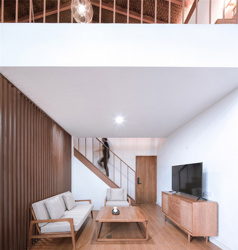 山舍民宿設(shè)計  鄉(xiāng)村老宅改造古樸民宿設(shè)計案例