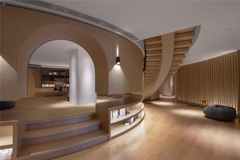 主打年輕人社交的現(xiàn)代汗蒸湯泉會所設(shè)計方案 主打年輕人社交的現(xiàn)代汗蒸湯泉會所設(shè)計方案