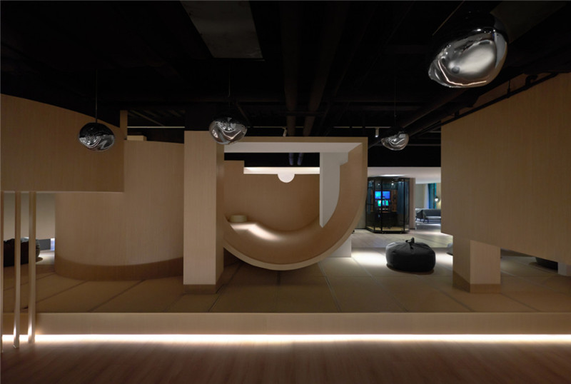 主打年輕人社交的現(xiàn)代汗蒸湯泉會所設(shè)計方案 主打年輕人社交的現(xiàn)代汗蒸湯泉會所設(shè)計方案