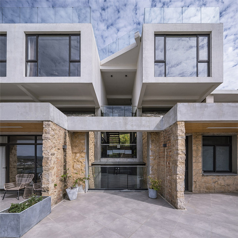 樸素原生態(tài)石頭民宿改造設計案例 樸素原生態(tài)石頭民宿改造設計案例