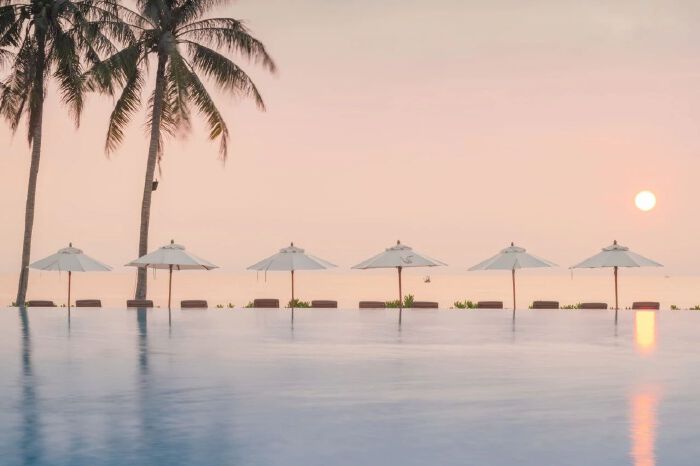 泰國(guó)華欣別墅酒店  富有詩(shī)意的海濱度假酒店設(shè)計(jì)