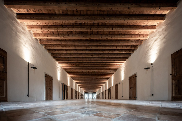 修道院翻新改造成酒店  國外特色酒店改造設(shè)計(jì)案例