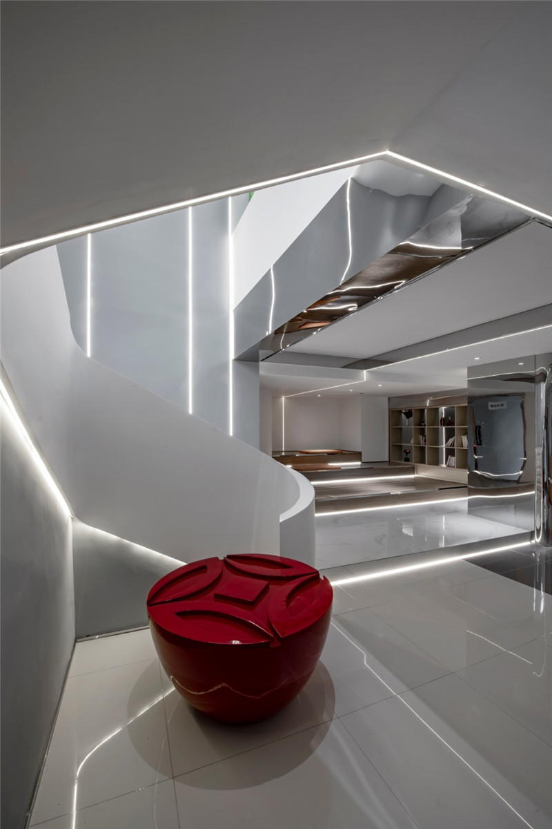 酒店接待大廳設(shè)計(jì)-以通寶為主題的時(shí)尚精品酒店設(shè)計(jì)案例