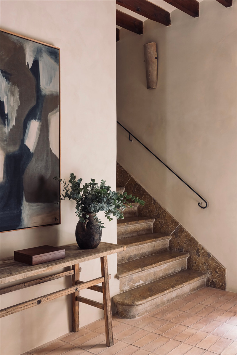 別墅改造成民宿  Camp Roig 31精品民宿設(shè)計賞析