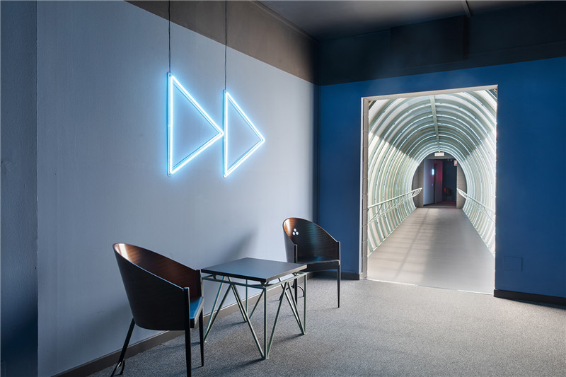 時尚工業(yè)風(fēng)STAY HOTEL精品商務(wù)酒店改造設(shè)計說明