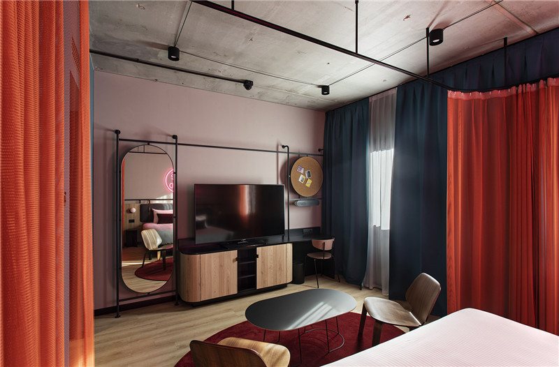 時尚工業(yè)風(fēng)STAY HOTEL精品商務(wù)酒店改造設(shè)計說明