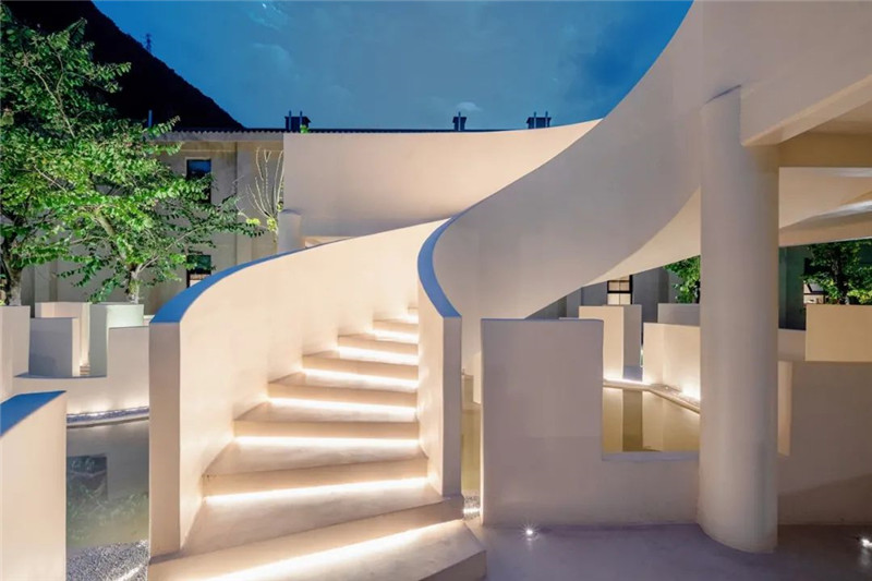 四川雅安桐去108社民宿改造設計案例