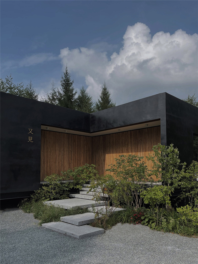 不乏生活寒地森林樹(shù)屋度假民宿設(shè)計(jì)案例 