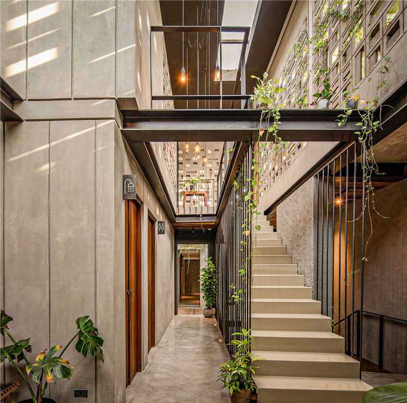 曼谷TAMNI工業(yè)風(fēng)青年旅舍改造設(shè)計(jì)方案 曼谷TAMNI工業(yè)風(fēng)青年旅舍改造設(shè)計(jì)方案