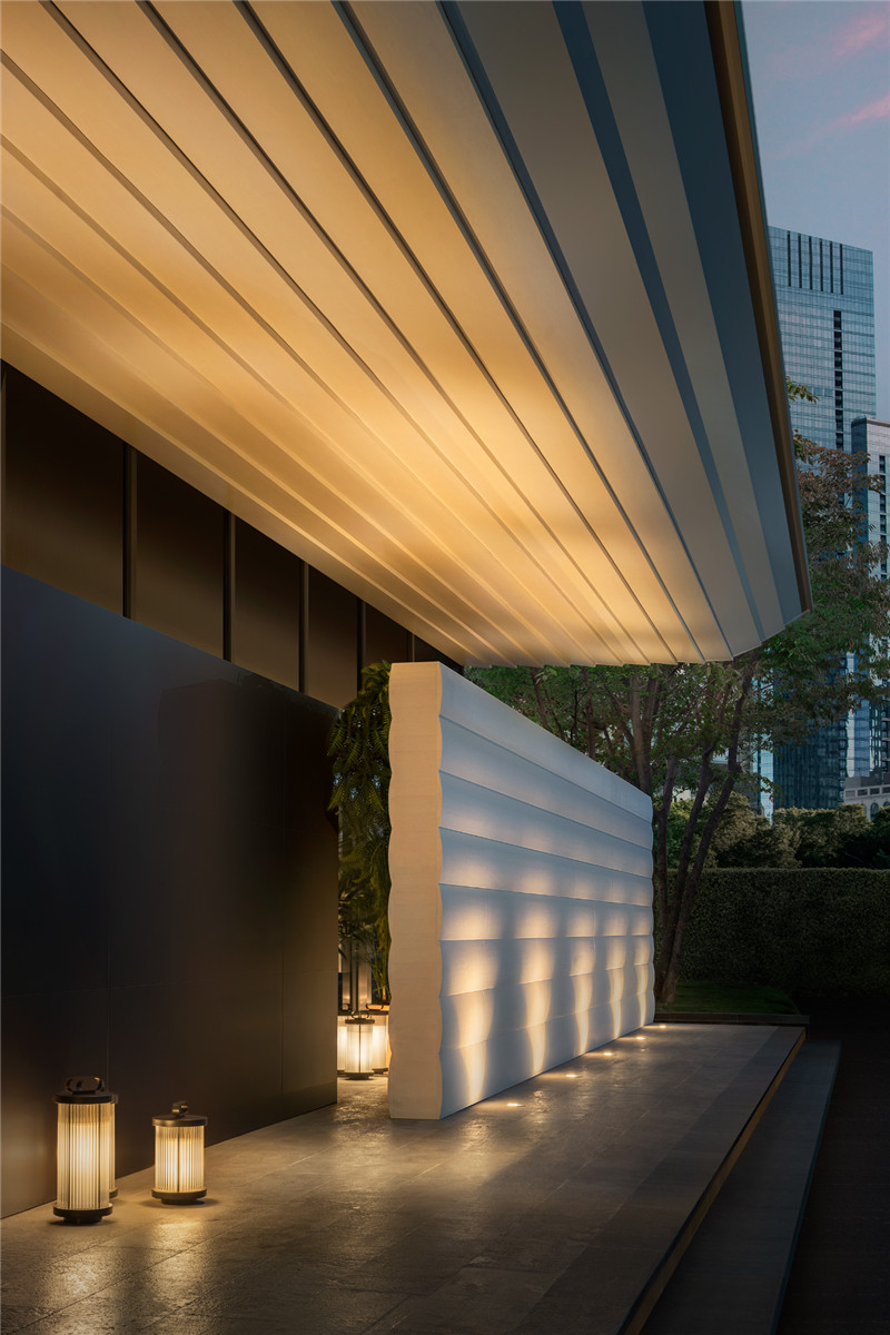 以劇場為主題的深圳南山希爾頓歡朋酒店設(shè)計方案 以劇場為主題的深圳南山希爾頓歡朋酒店設(shè)計方案