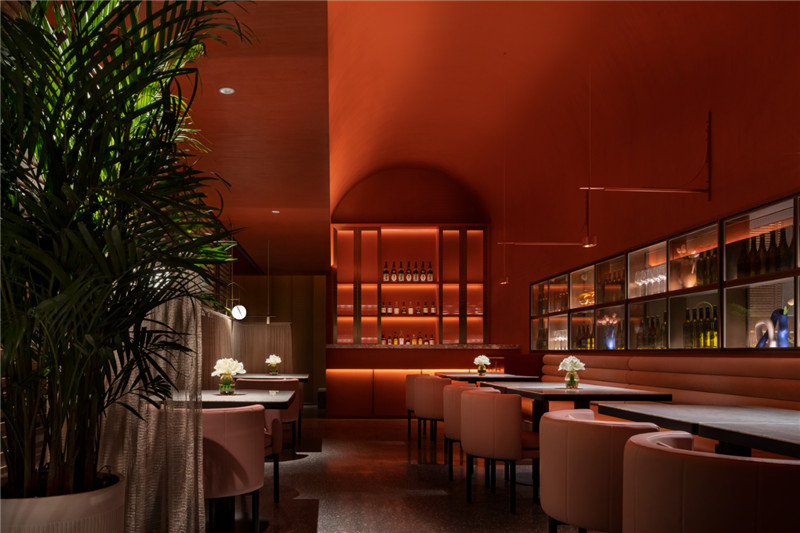 以劇場為主題的深圳南山希爾頓歡朋酒店設(shè)計方案 以劇場為主題的深圳南山希爾頓歡朋酒店設(shè)計方案