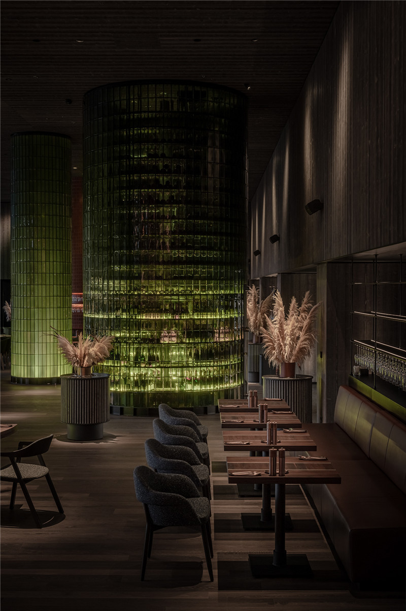 烏克蘭艾米麗大酒店Terra餐廳設(shè)計(jì)方案