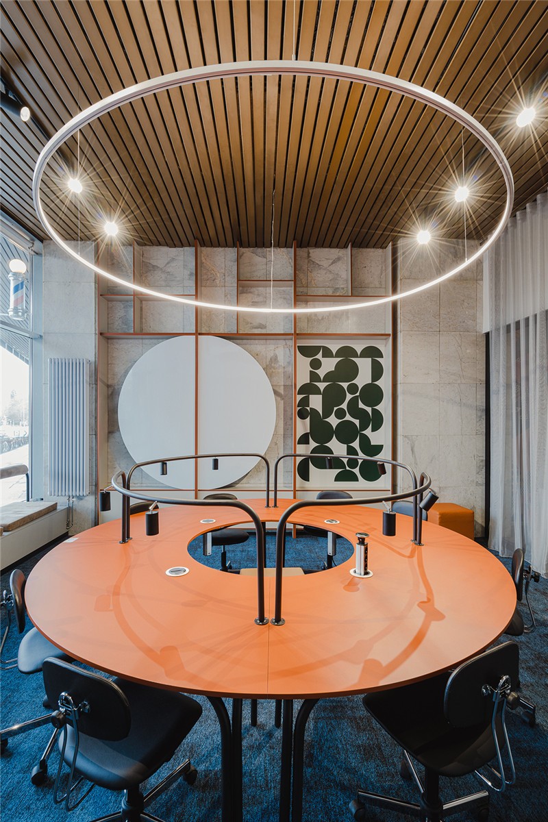 一個以學(xué)生為目標(biāo)受眾的酒店改造設(shè)計案例 一個以學(xué)生為目標(biāo)受眾的酒店改造設(shè)計案例