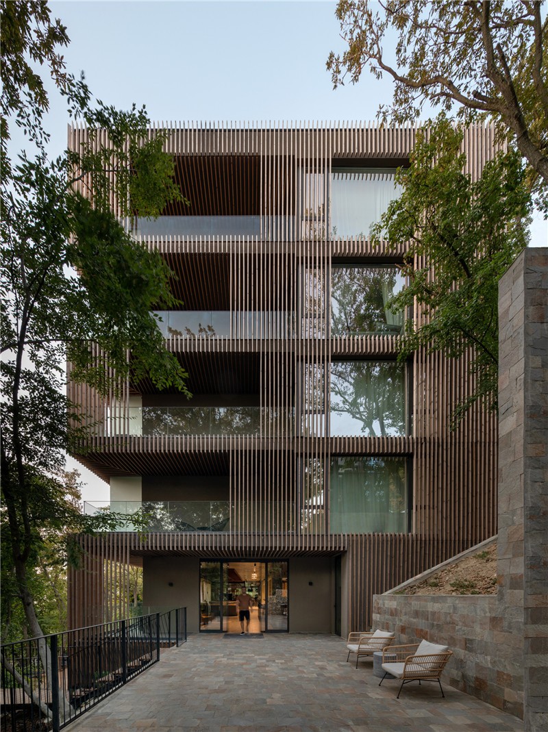 烏曼尼綠色環(huán)保生態(tài)度假酒店設(shè)計(jì)方案 烏曼尼綠色環(huán)保生態(tài)度假酒店設(shè)計(jì)方案