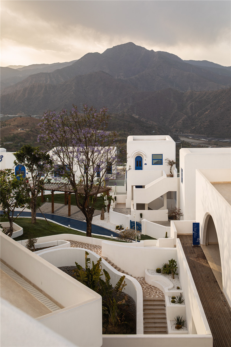 四川米易太陽(yáng)谷日照半山精品度假酒店設(shè)計(jì)