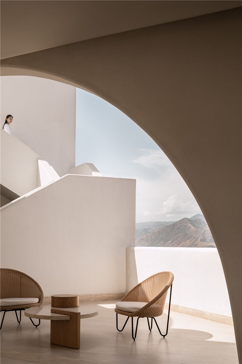 四川米易太陽(yáng)谷日照半山精品度假酒店設(shè)計(jì)