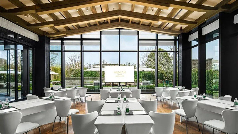 成都本土文化酒店裝修設(shè)計推薦：木棉花酒店設(shè)計